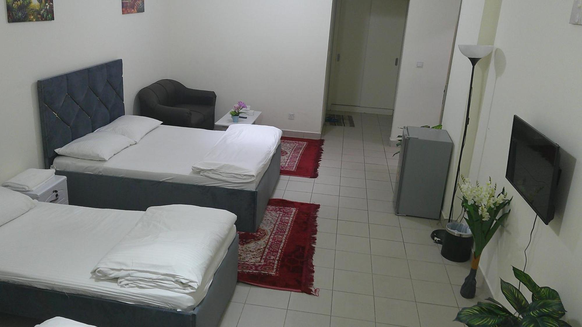 Ruby Star Hostel Dubai F2 Exteriör bild