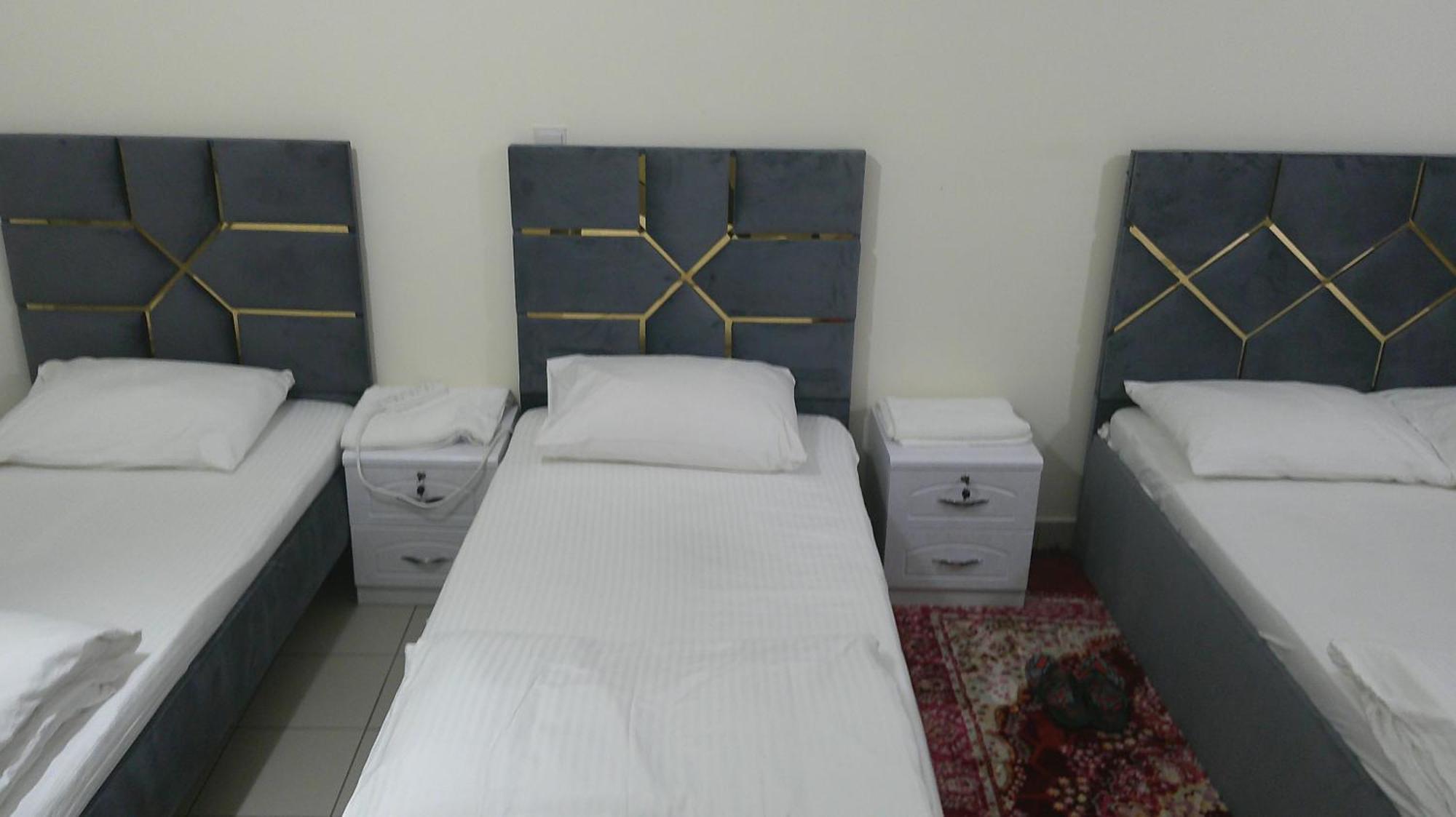 Ruby Star Hostel Dubai F2 Exteriör bild