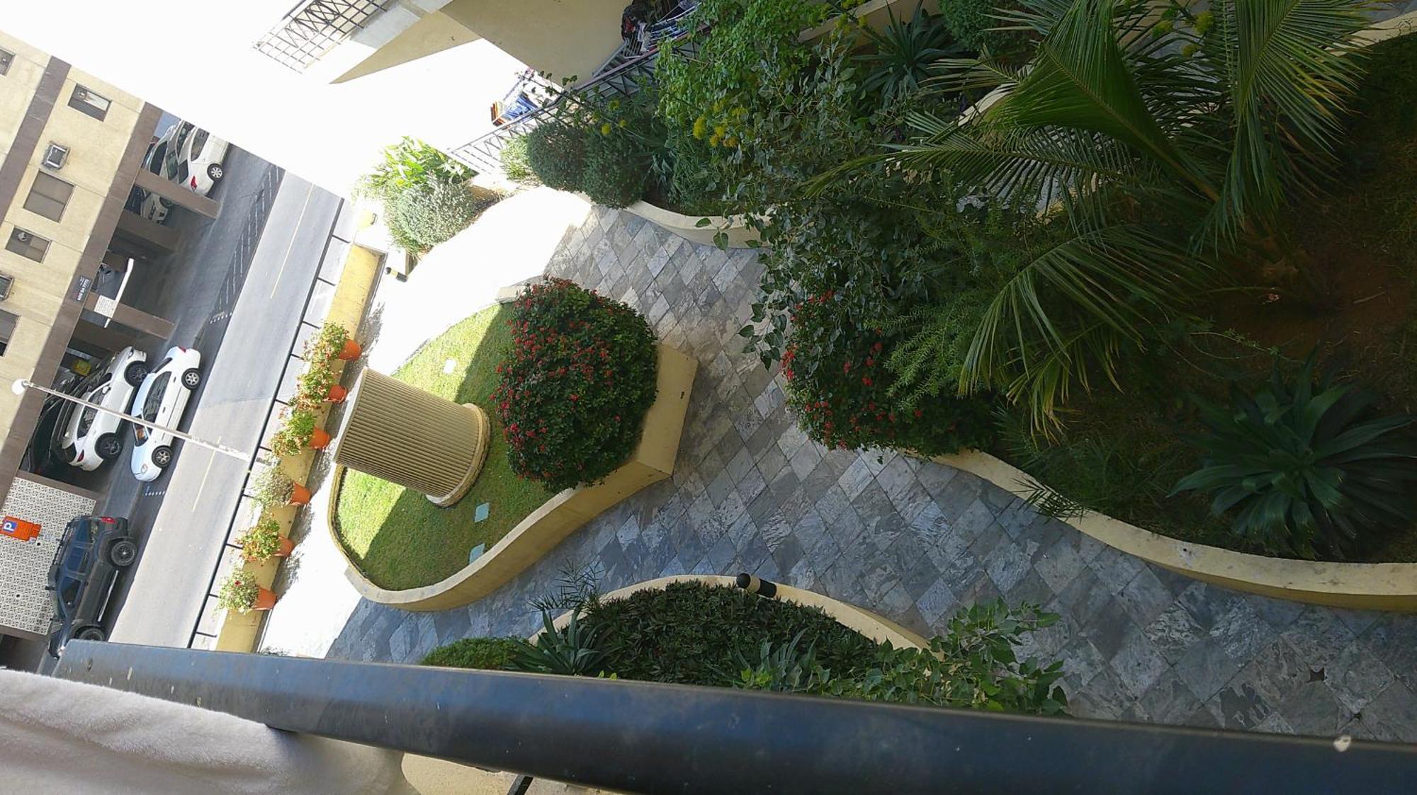 Ruby Star Hostel Dubai F2 Exteriör bild