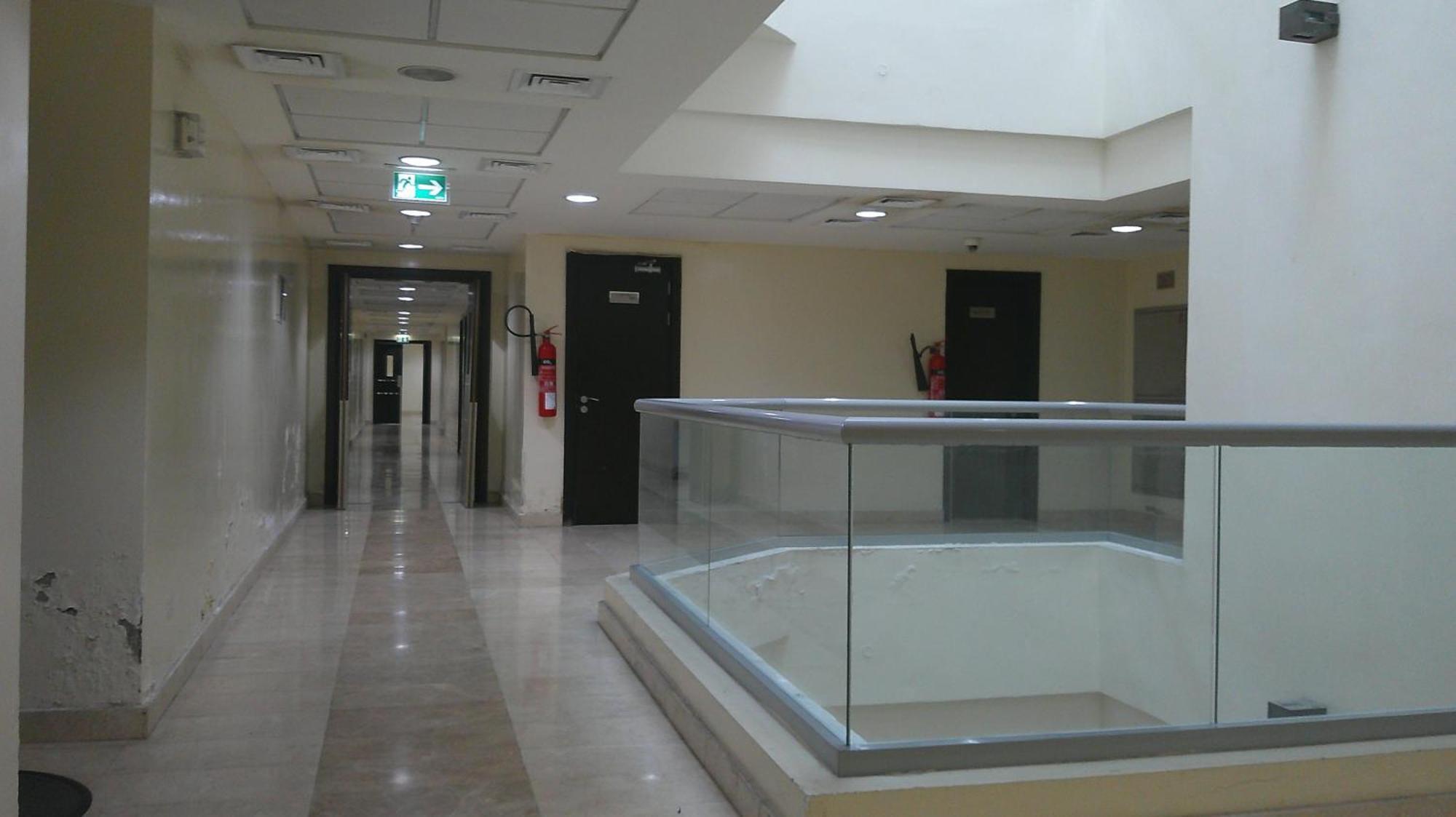 Ruby Star Hostel Dubai F2 Exteriör bild